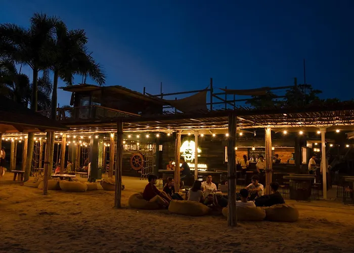 Cocoons Club Laiya