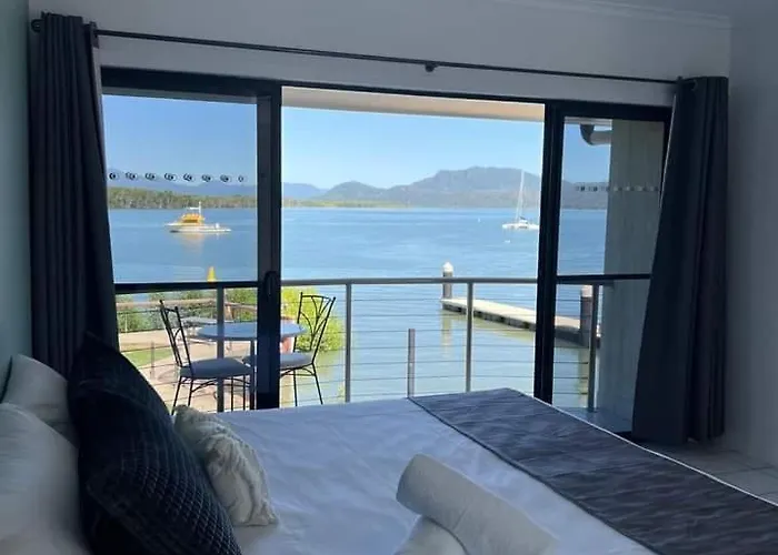 Lucinda Cove Resort