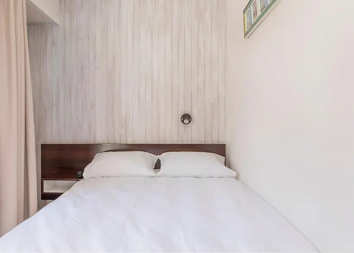 Hotel Les Bains