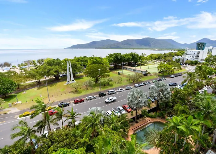 Belle Escapes Rydges Plaza Esplanade Luxury 2-Bedroom Apartment