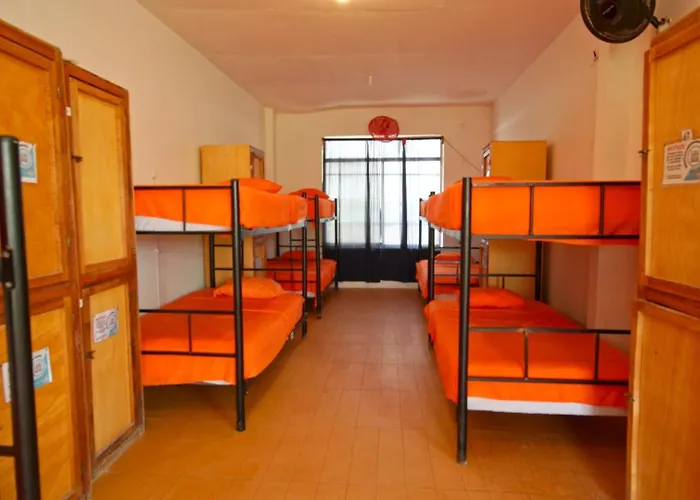 The Point Mancora Beach - Hostel Juvenil De Fiesta