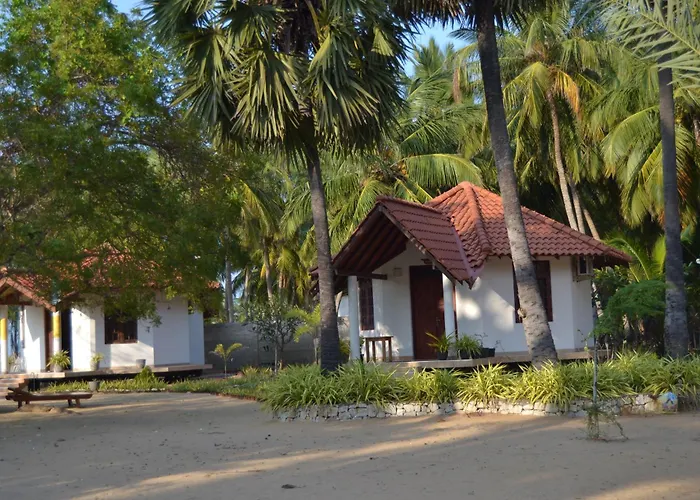 Nirukthie Beach Resort & Restaurant