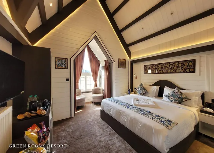 Green Rooms Resort