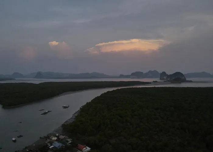 Phang Nga Bay Khanittha Homestay