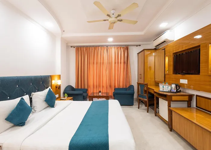 Hotel Panickers Residency - Near Ganga Ram & Blk Hospital - Karol Bagh