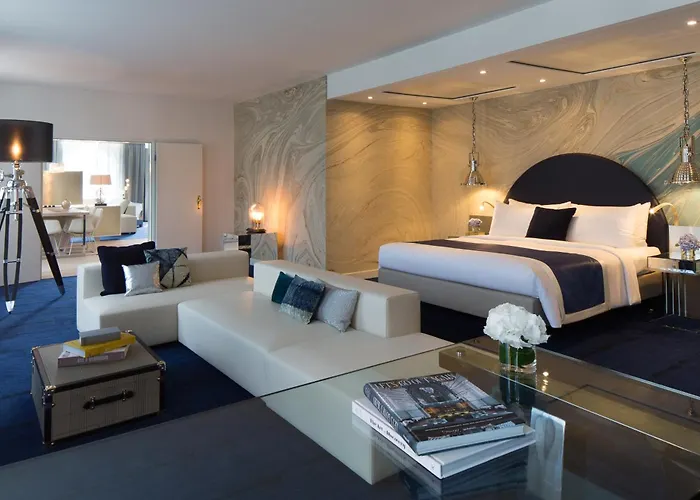 Renaissance Hamburg Hotel