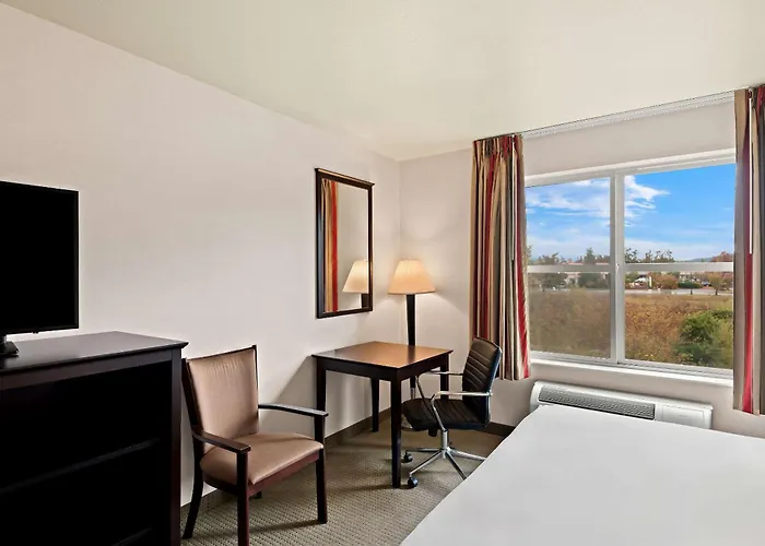 Comfort Inn & Suites Creswell