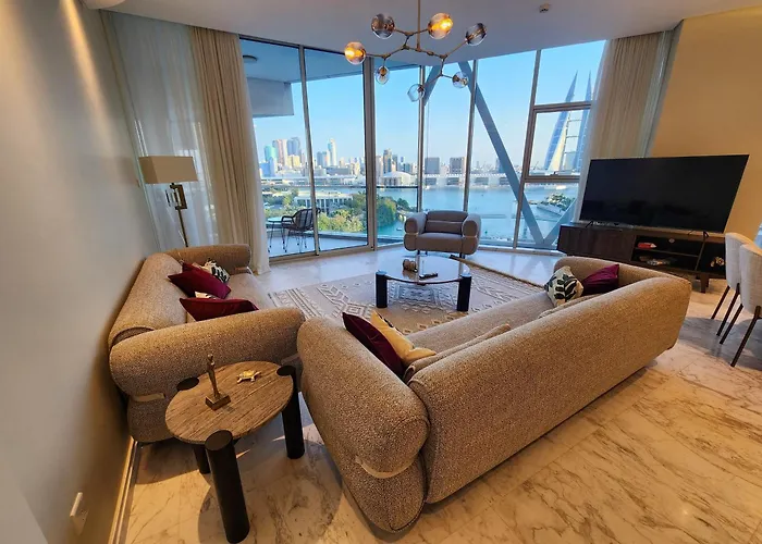 Iconic Bahrain Bay Penthouse Full Sea & Four Seasons View