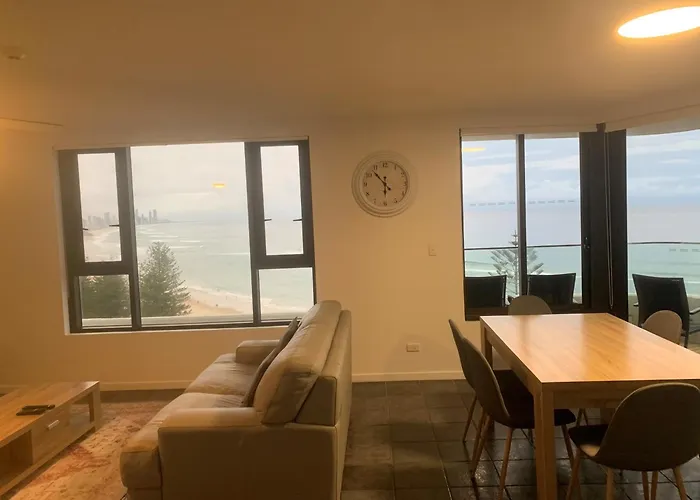 La Pacifique Apartments Gold Coast