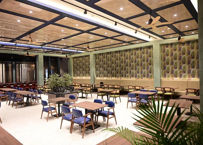 Club Charholi