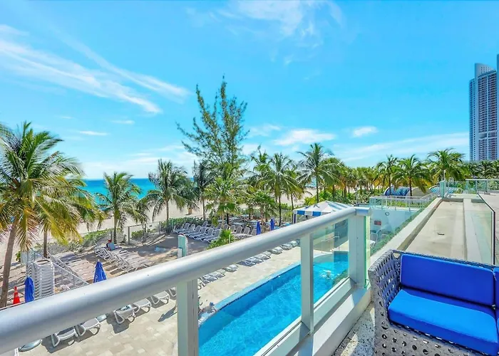 Beachfront With Direct Beach Access And Amazing Views