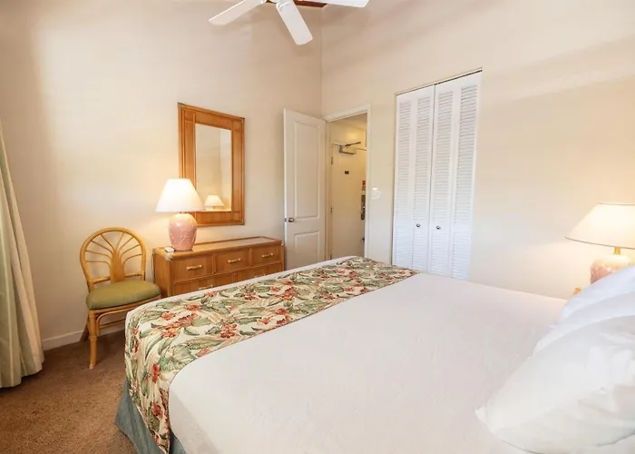 Napili Sunset Beach Front Resort