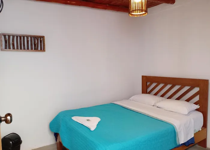 Hotel Chicama Home And Lounge