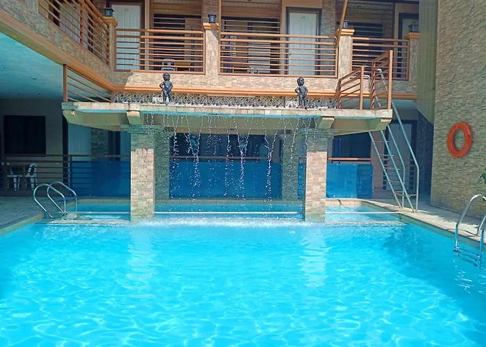 R2R Bayview Inn