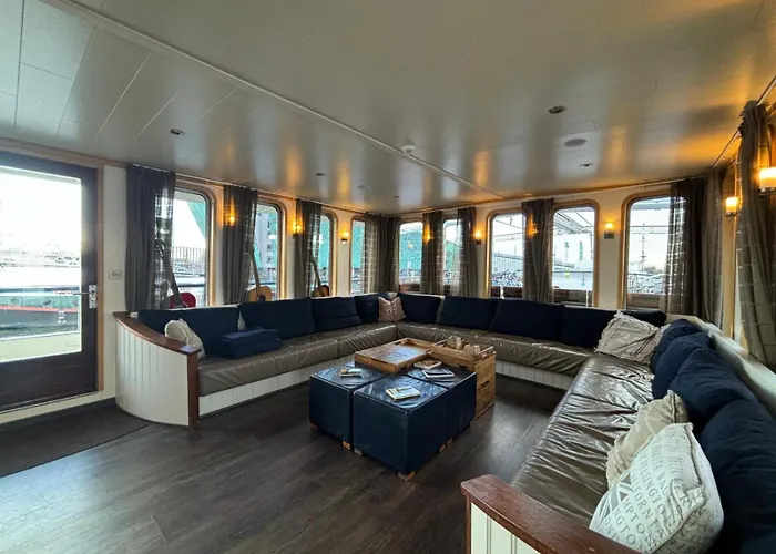 Hotelboat Iris Groningen