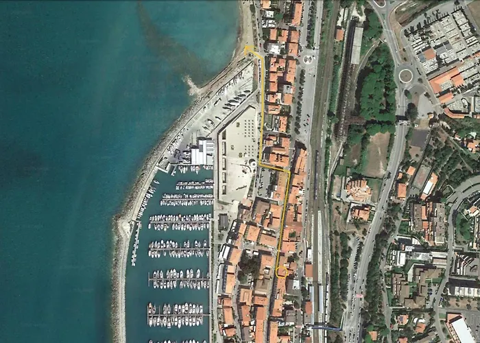 Palazzo Degli Archi