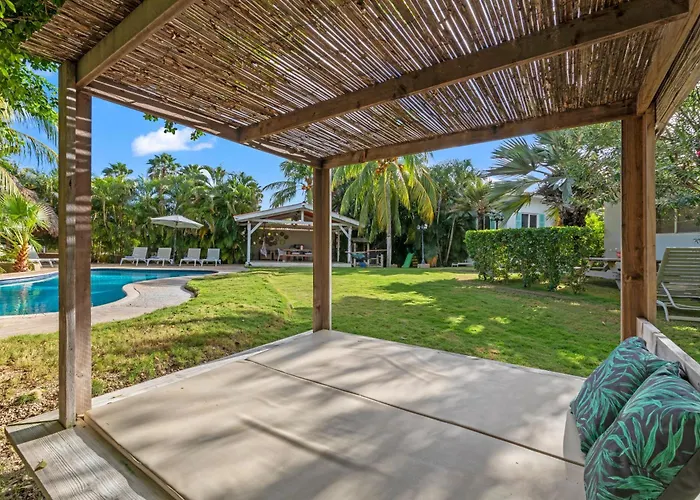 Tuk Tropical Boutique Resort Jan Thiel