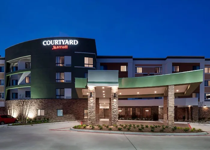 Courtyard By Marriott Houston North/Shenandoah