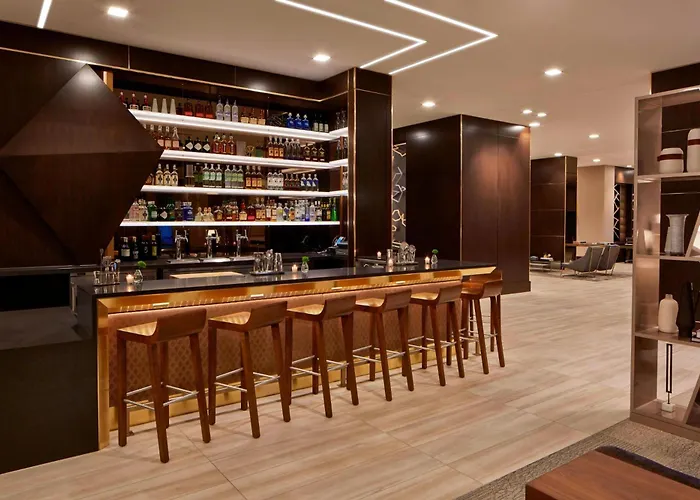 Ac Hotel By Marriott Minneapolis Downtown