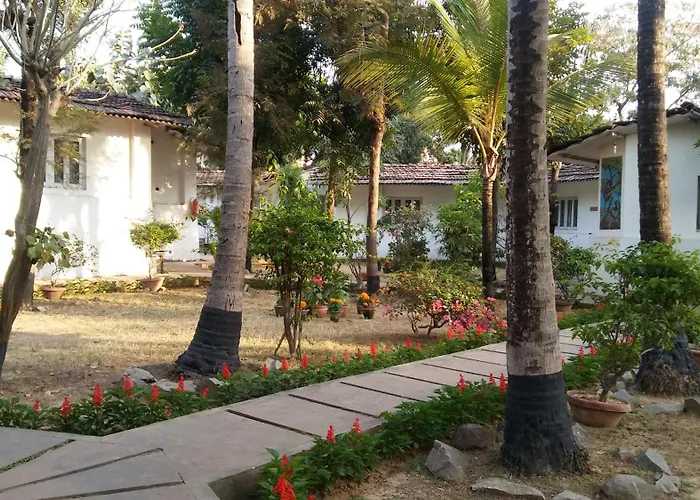 Chhuti Holiday Resort