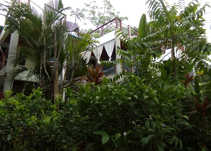 Iluminar Beachfront Suites