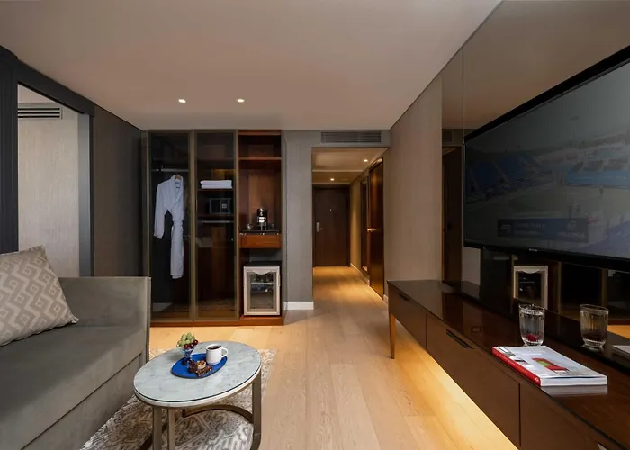 Crowne Plaza Tel Aviv Beach By Ihg