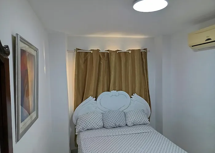 Mirador Colonial, En El Residencial Riviera Colonial