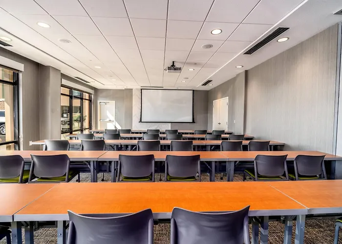 Springhill Suites By Marriott Oakland Airport