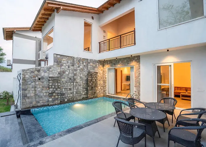 Evara Spa & Resort