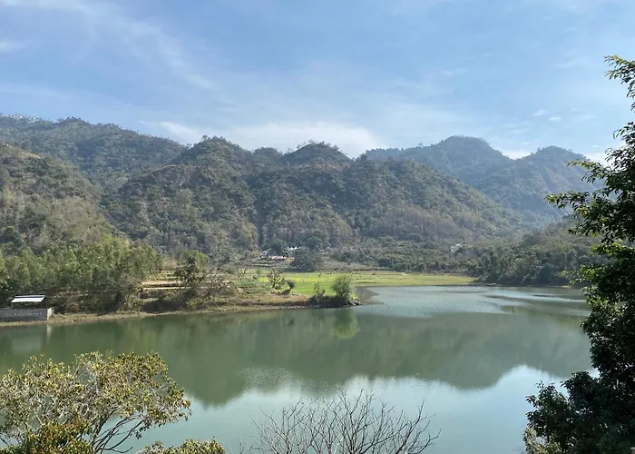Lake 1 Estate