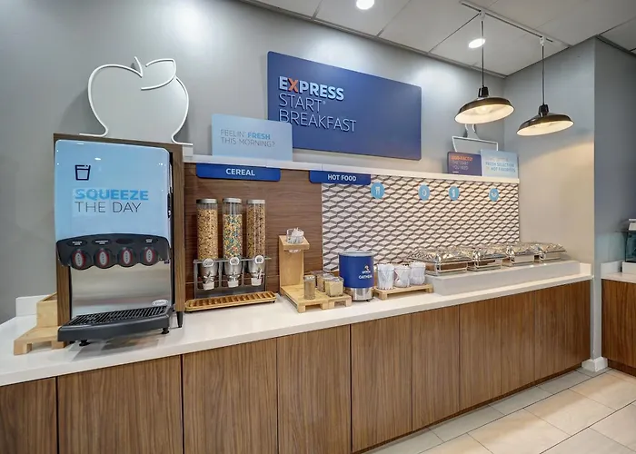 Holiday Inn Express Corpus Christi - Beachfront By Ihg