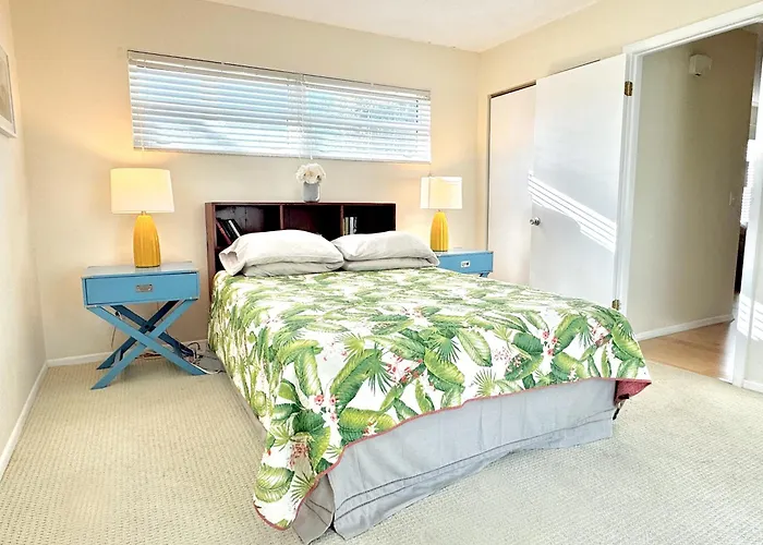 The Manasota Beach House Private Pool & Jacuzzi Close To The Beaches Pet Friendly