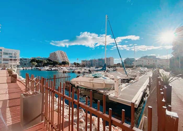 Magnifique T2 au calme avec une superbe vue sur le port
