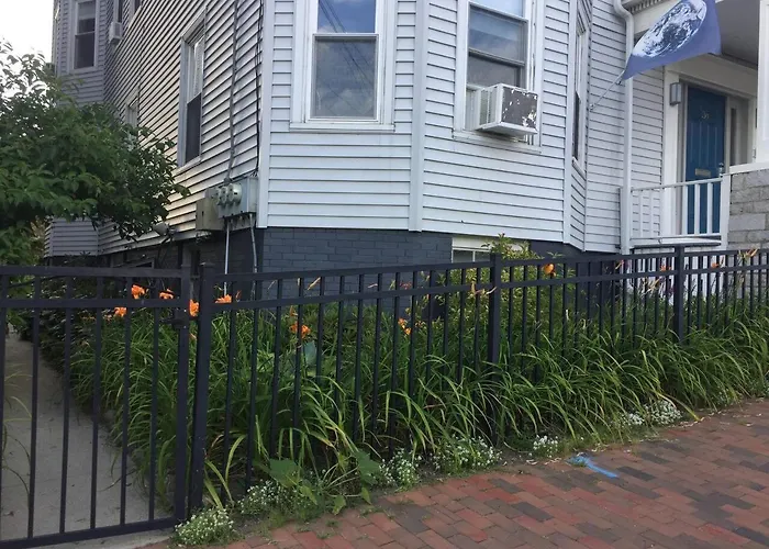 Peaceful Oasis On Munjoy Hill 2Nd Flr 3Br Parking