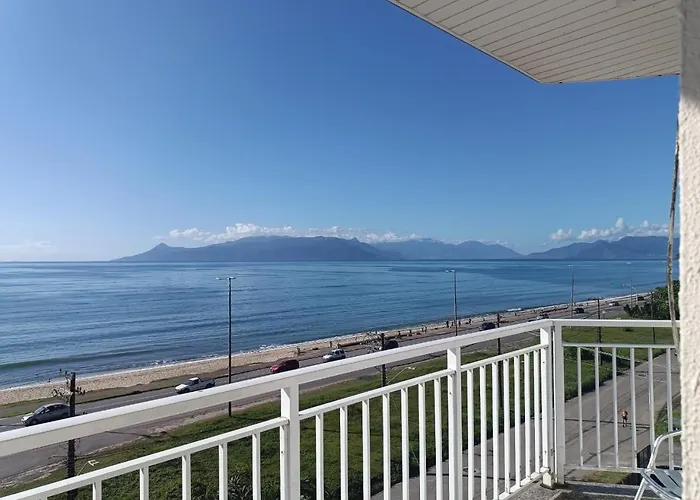 Praia de Massaguaçu Caraguatatuba