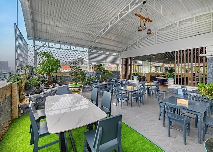 Green Lp Hotel & Apartment