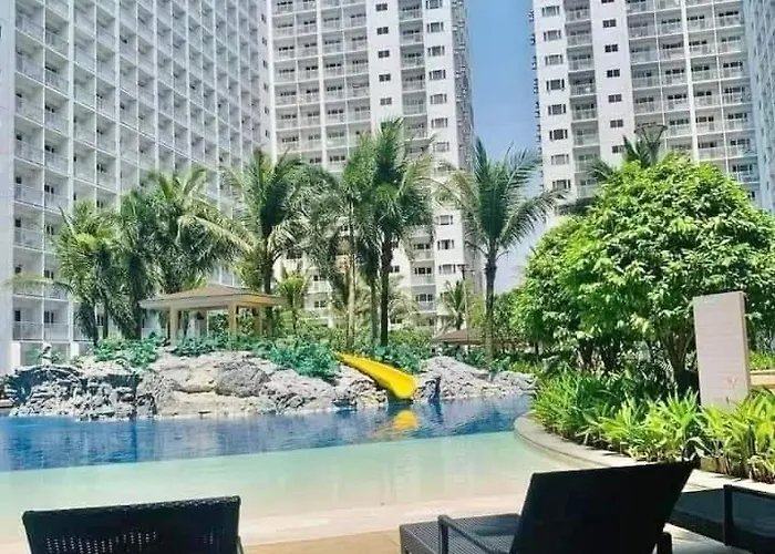 HY Place Manila