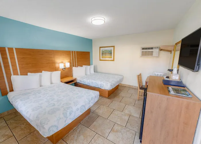 Dunes Inn & Suites - Tybee Island
