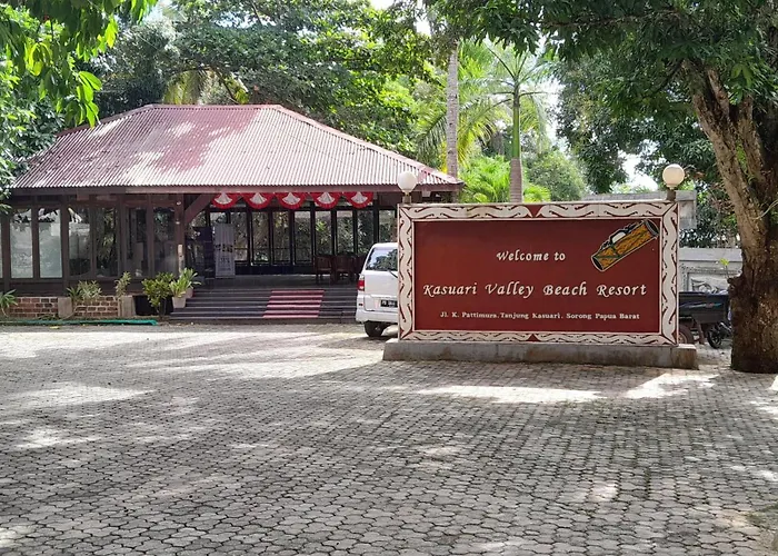 Kasuari Valley Beach Resort