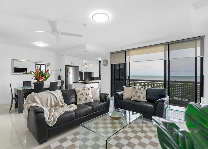 Belle Escapes 73 Rydges Plaza Esplanade With Ocean & City Views