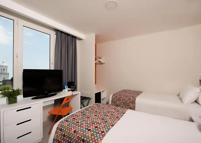 Novus Plaza Hodelpa