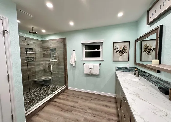 Vero Oaks Stroll To Beach Includes Mini Golf And Jacuzzi