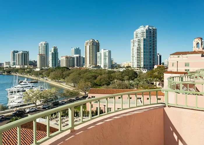 The Vinoy Resort & Golf Club, Autograph Collection