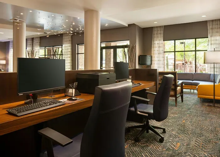 Courtyard By Marriott Scottsdale Salt River