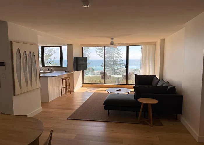 La Pacifique Apartments Gold Coast