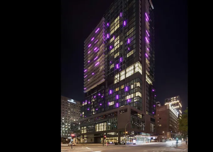 Honeyrose Hotel, Montreal, A Tribute Portfolio Hotel