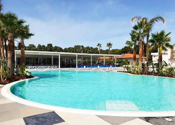 Coral Beach Paestum