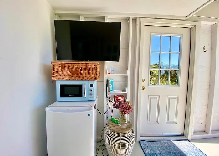 Luxury Dreamy Madaket Destination - Beachside, Ocean Views & Lifelong Memories