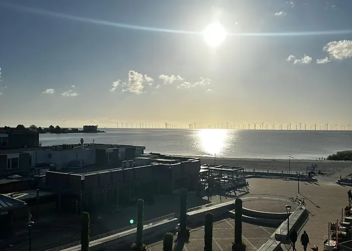Yellow Bliss Apartment Makkum Beach
