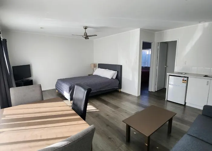 Gardena Court Motel